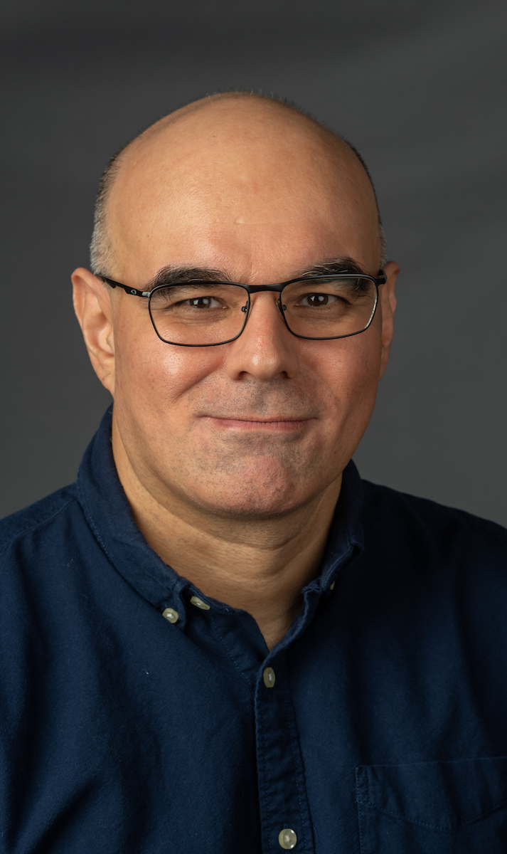 Portrait of Roberto E. Duncan